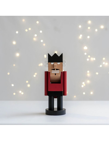WOODEN NUTCRACKER KING
