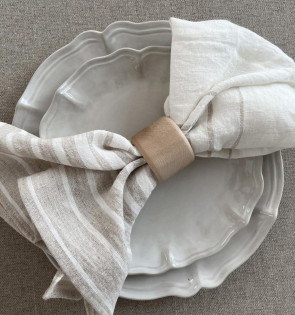 STONEWARE JUDITH DINNER PLATE 2