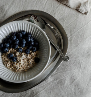 STONEWARE YOLANDA PASTA PLATE 2