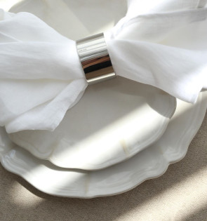 SMALL STONEWARE JUDITH PLATE 2