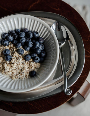 STONEWARE YOLANDA PASTA PLATE