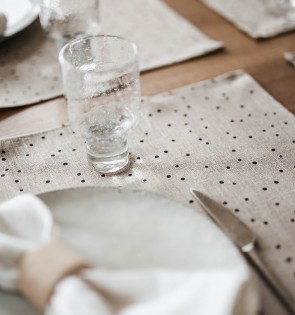 LINEN PLACE MATS - PEPPER