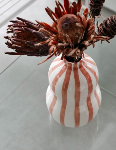 TERRACOTTA VASE TERRACOTTA VASE