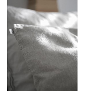 BOLD LINEN PILLOWCASE 2