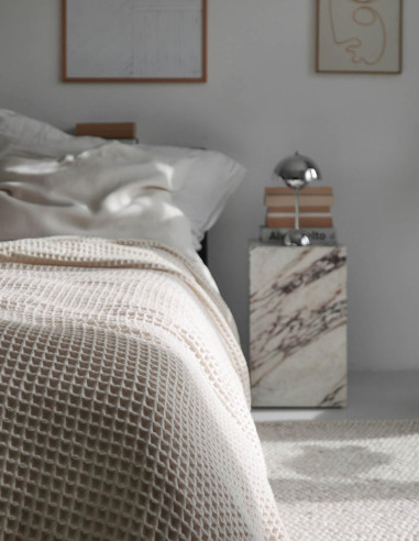 WAFFLE COTTON BEDSPREAD IN CREAM