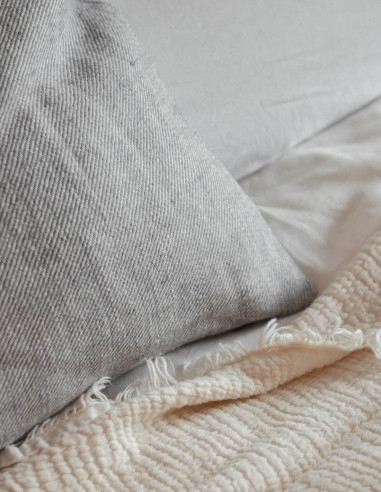 GREY RUSTIC TOUCH LINEN CUSHION COVER GREY RUSTIC TOUCH LINEN CUSHION COVER