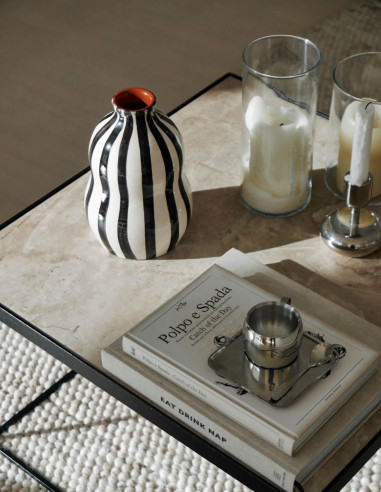 TERRACOTTA VASE IN BLACK